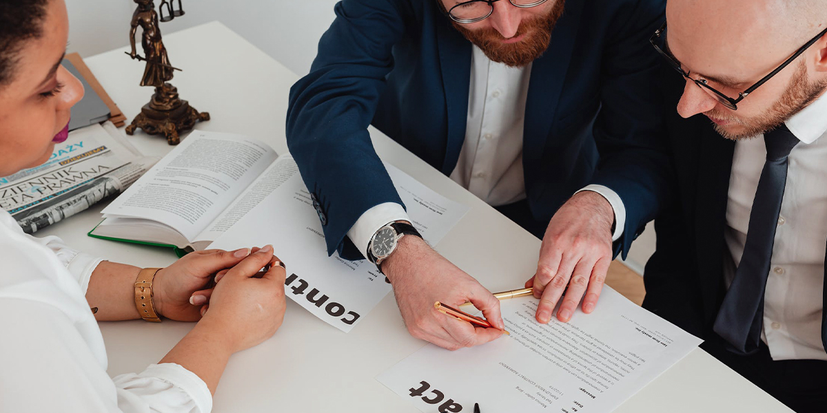 As per an estate planning lawyer who has more rights a trustee or a